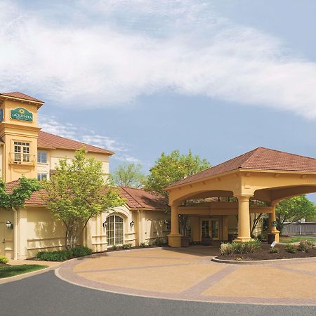 Отель La Quinta By Wyndham St. Louis Westport Мэриленд-Хайтс Экстерьер фото