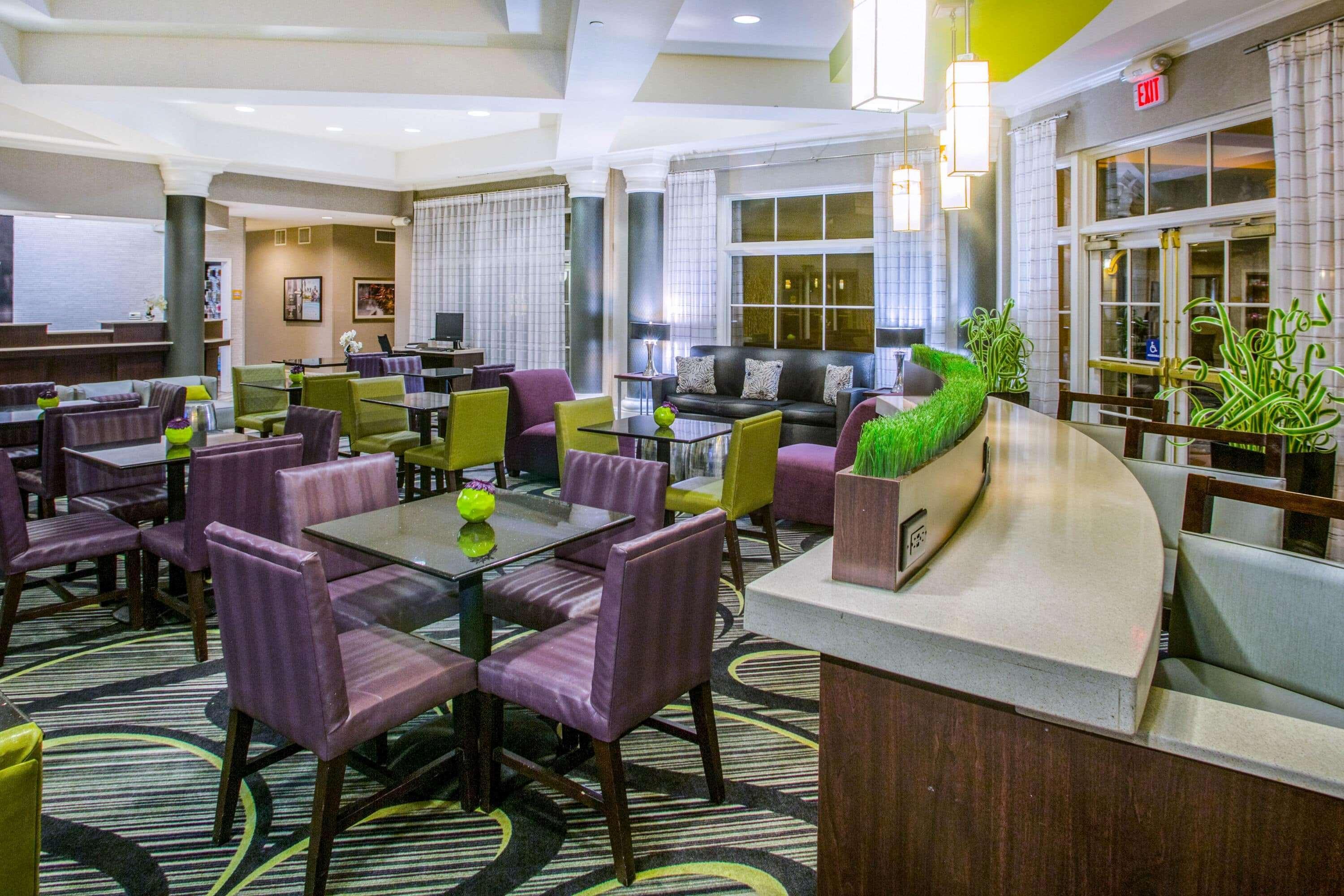 Отель La Quinta By Wyndham St. Louis Westport Мэриленд-Хайтс Экстерьер фото